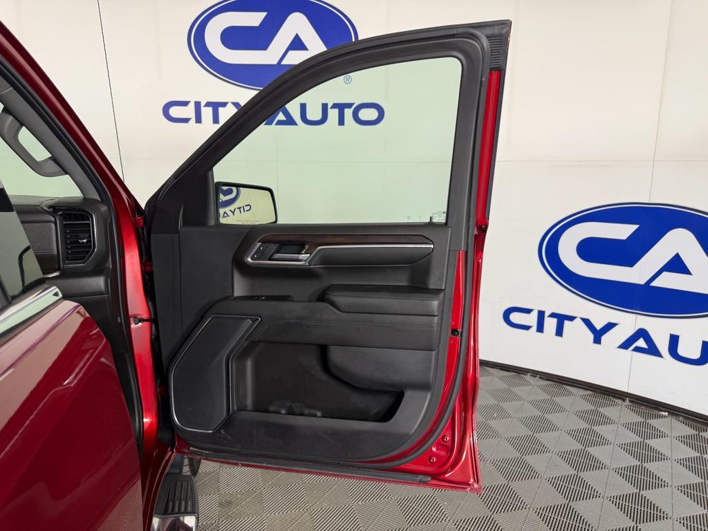 used 2022 GMC Sierra 1500 car, priced at $38,500