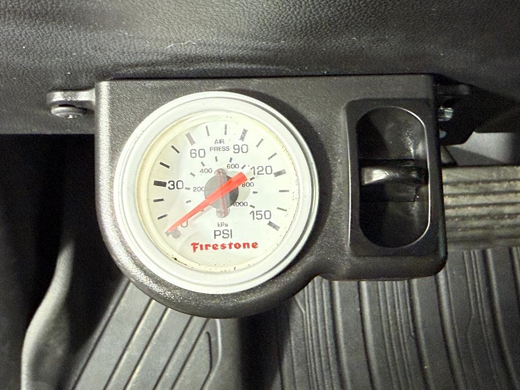 used 2022 GMC Sierra 1500 car, priced at $38,500