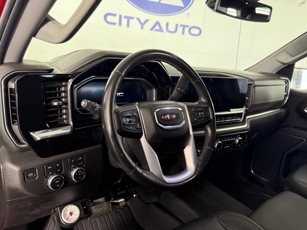 used 2022 GMC Sierra 1500 car, priced at $38,500