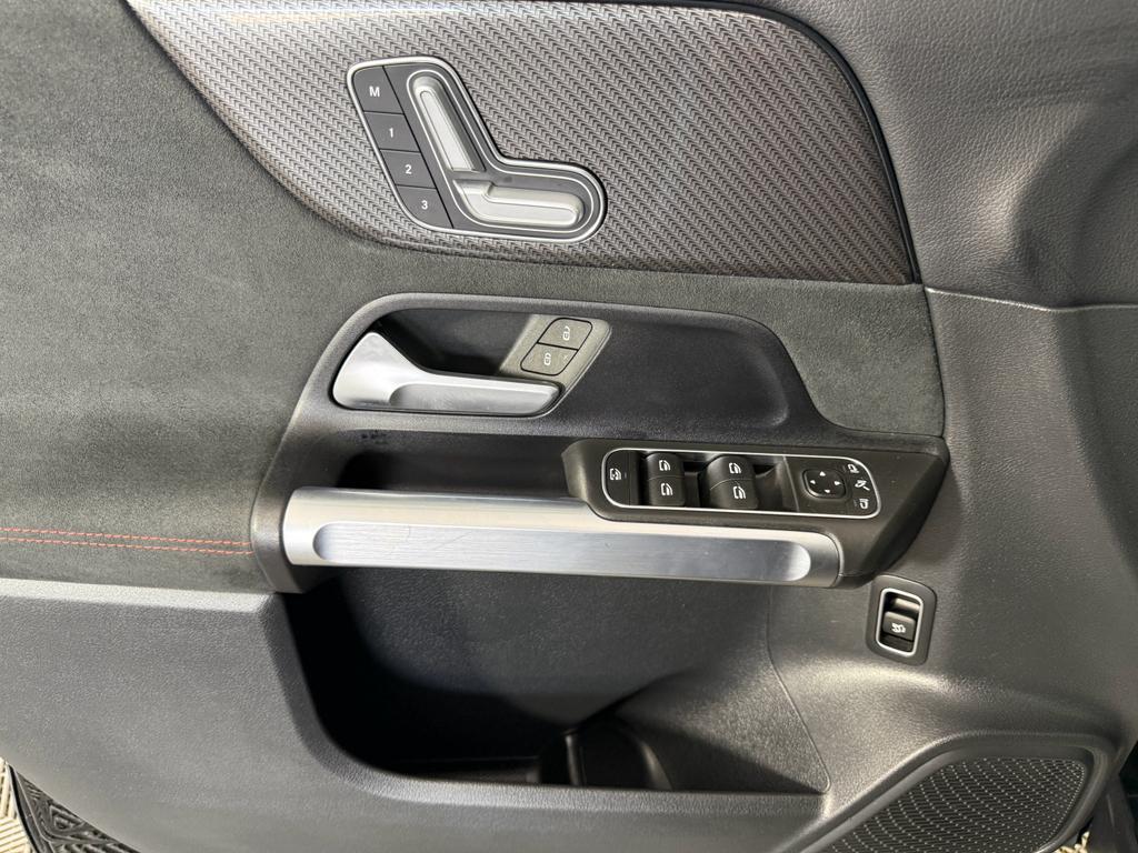 used 2023 Mercedes-Benz GLB 250 car, priced at $32,995