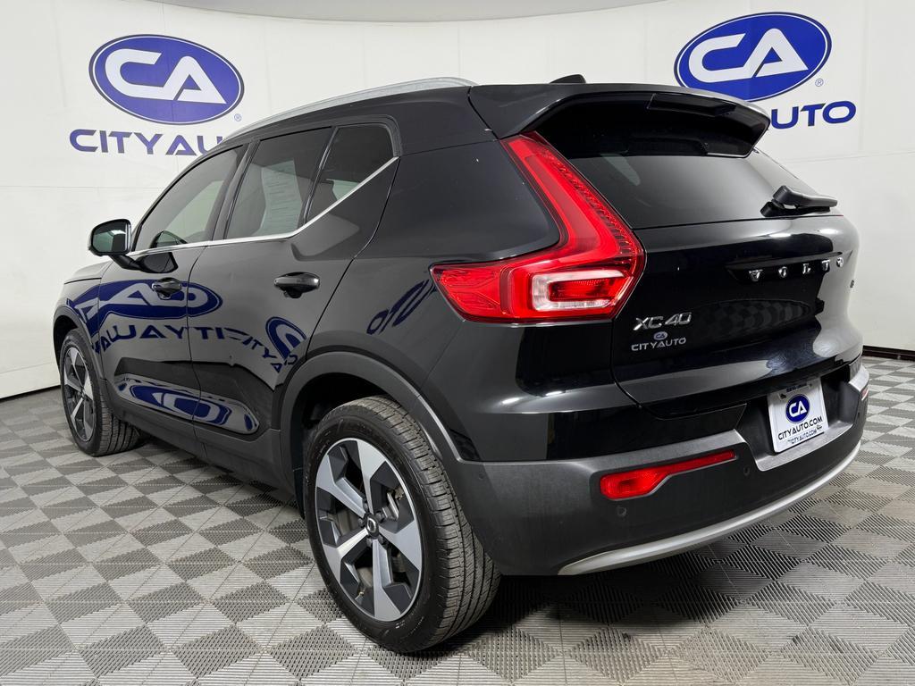 used 2024 Volvo XC40 car, priced at $24,487