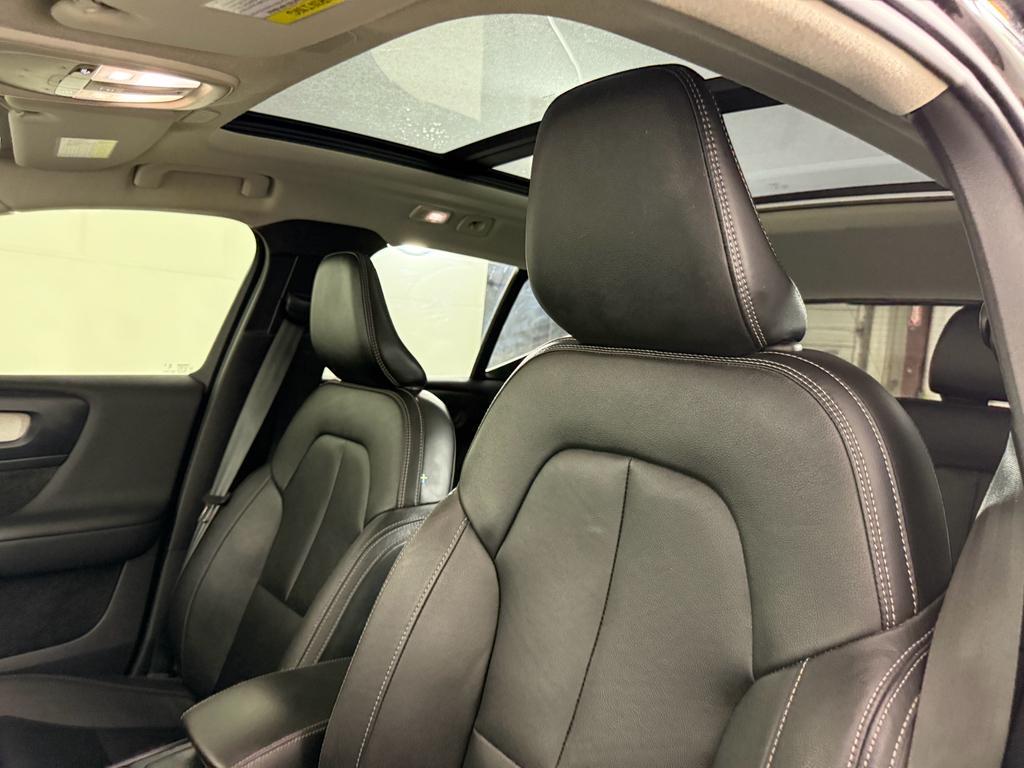 used 2024 Volvo XC40 car, priced at $24,487