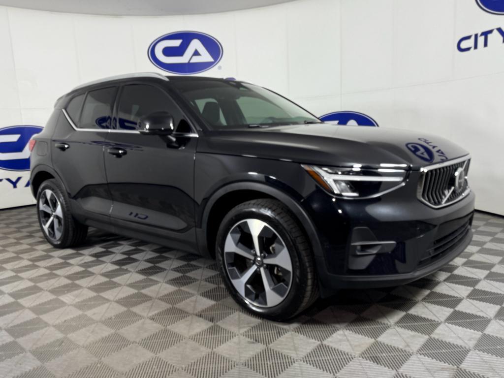 used 2024 Volvo XC40 car, priced at $24,642