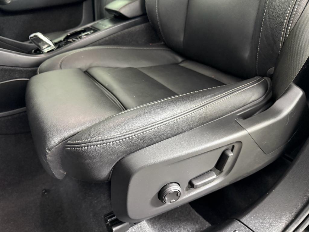 used 2024 Volvo XC40 car, priced at $24,487