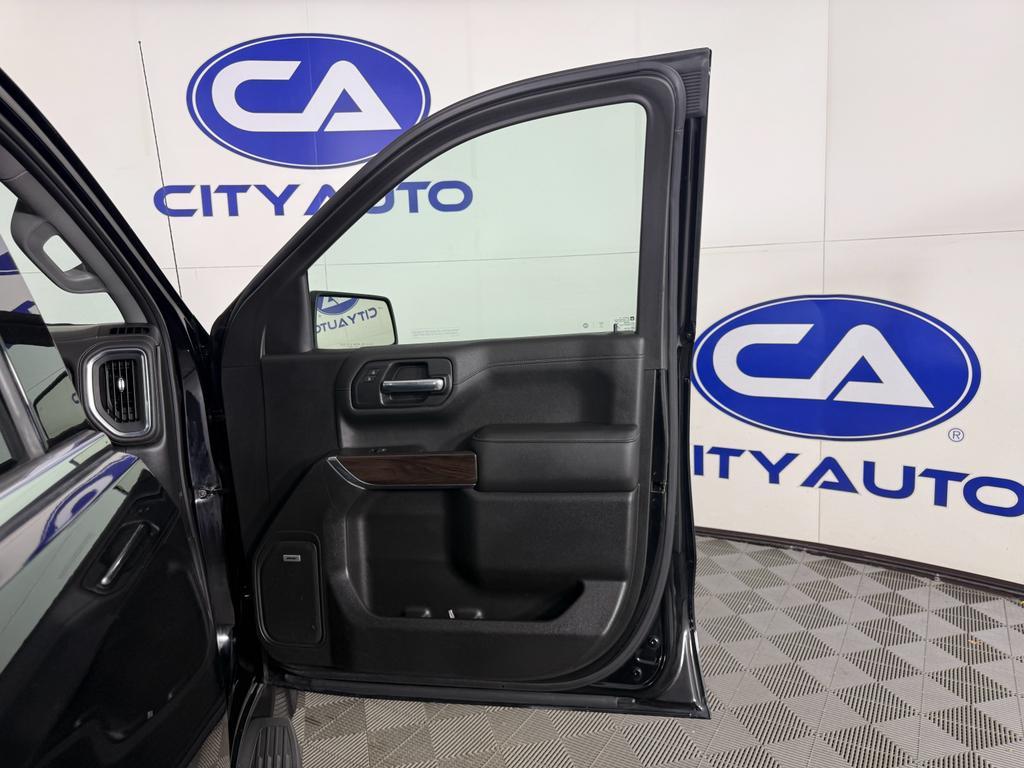 used 2019 GMC Sierra 1500 car, priced at $30,000