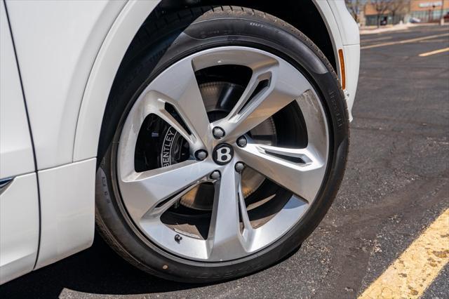 new 2025 Bentley Bentayga car, priced at $249,755