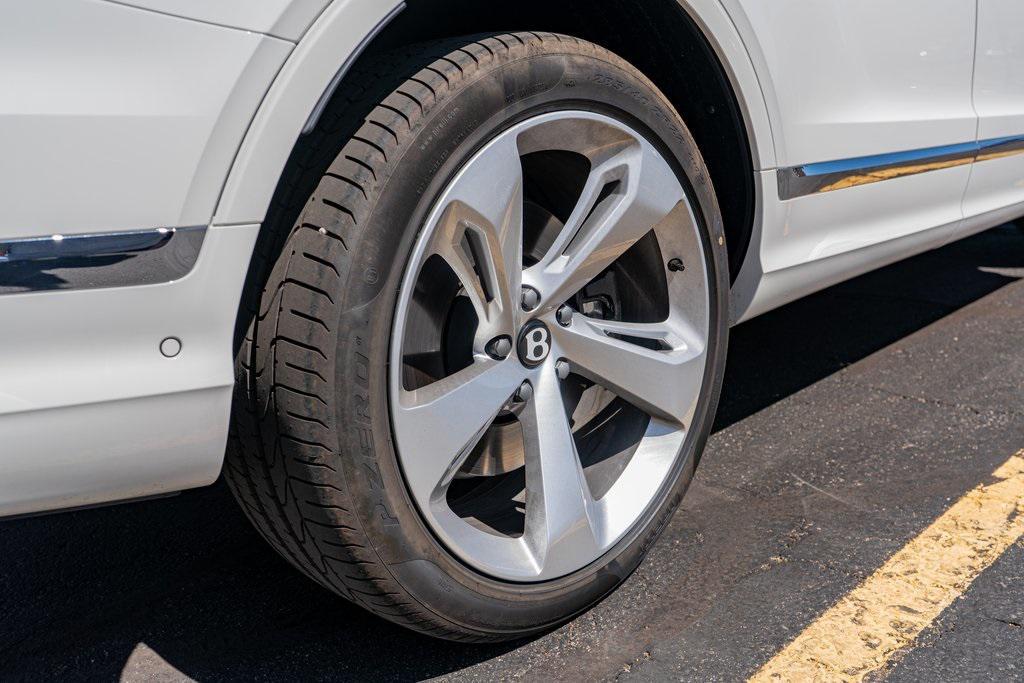 new 2025 Bentley Bentayga car, priced at $249,755