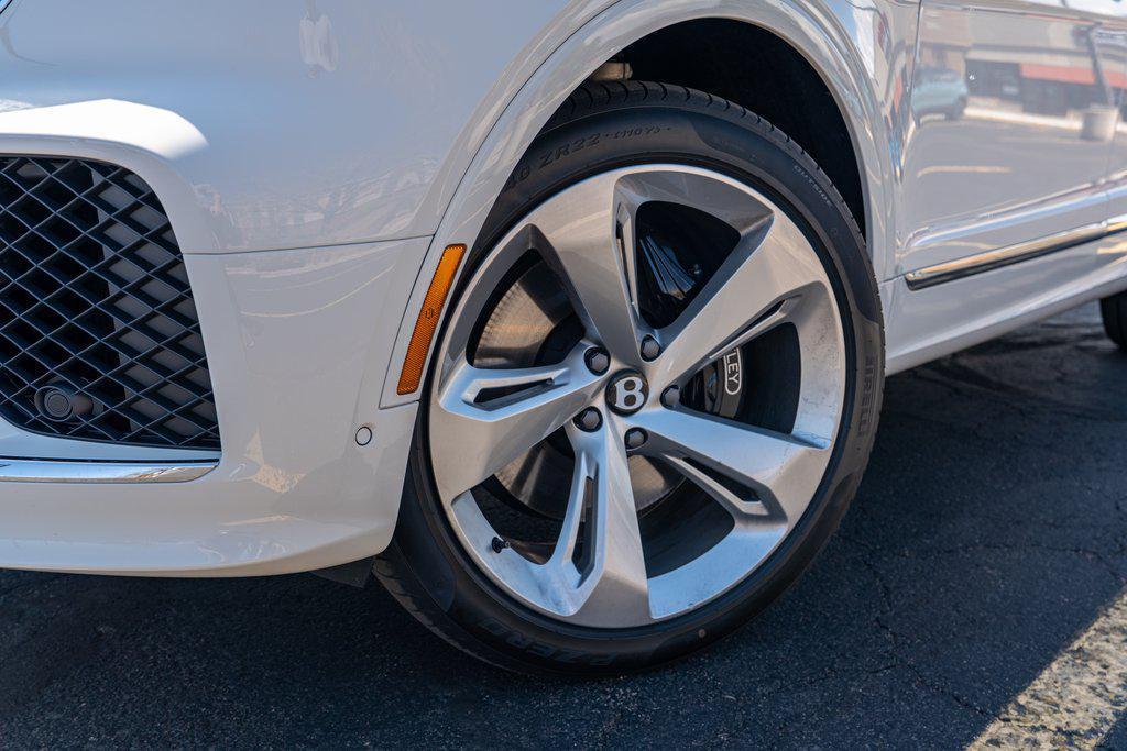 new 2025 Bentley Bentayga car, priced at $249,755