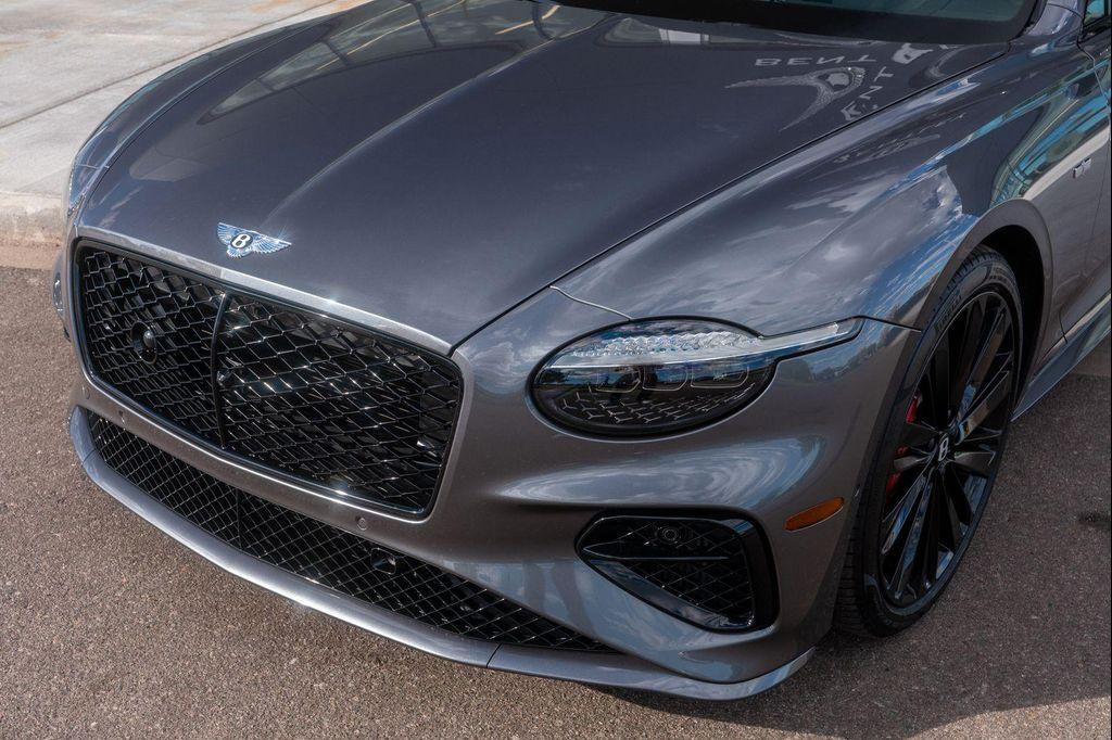 new 2025 Bentley Continental GT car