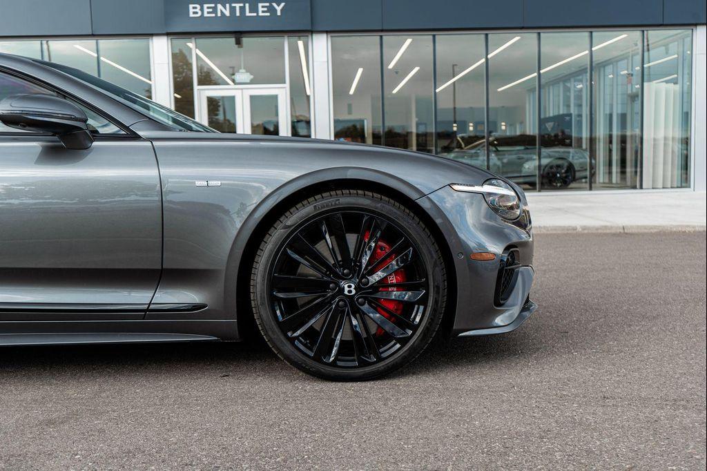 new 2025 Bentley Continental GT car