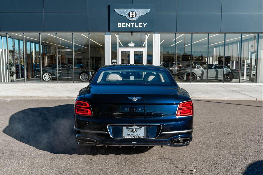 new 2025 Bentley Flying Spur car