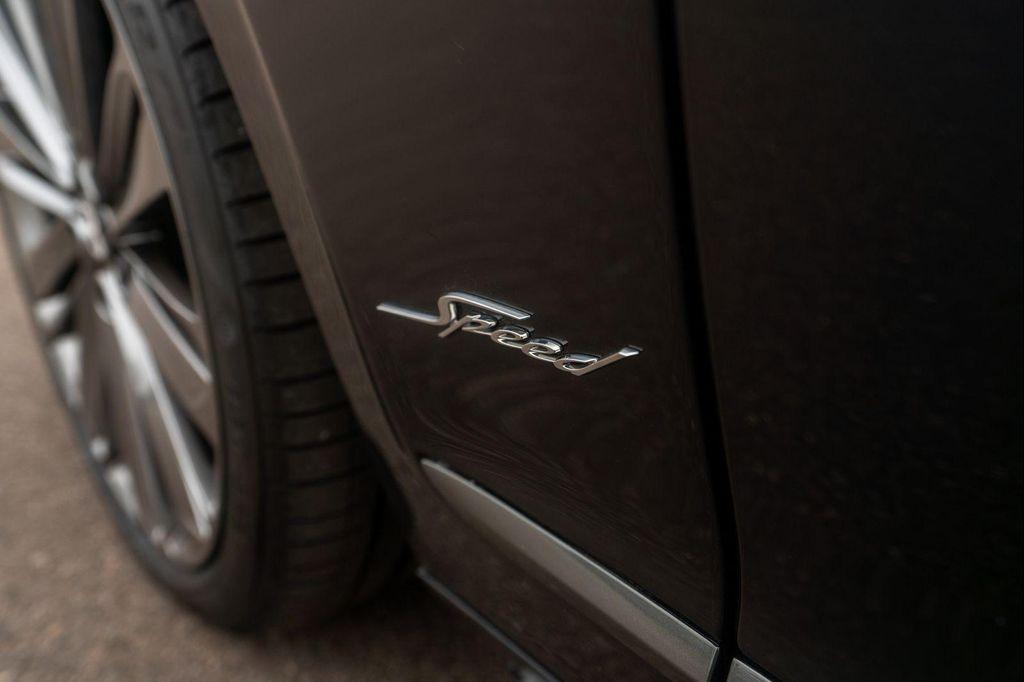 new 2025 Bentley Flying Spur car