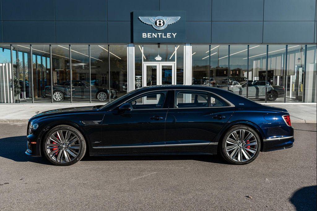 new 2025 Bentley Flying Spur car