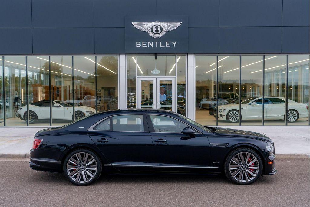 new 2025 Bentley Flying Spur car