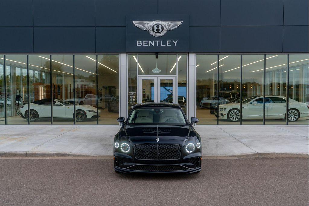 new 2025 Bentley Flying Spur car