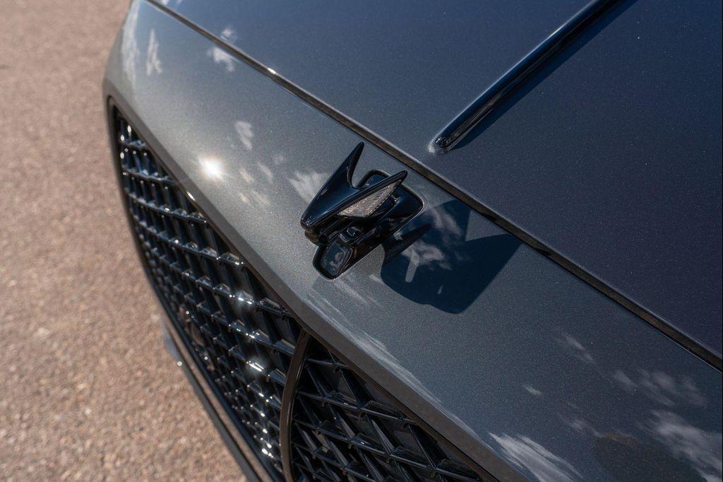 new 2025 Bentley Flying Spur car, priced at $353,095