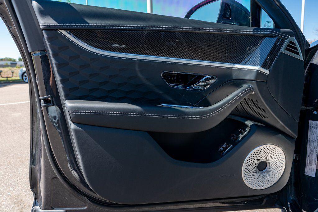 new 2025 Bentley Flying Spur car, priced at $353,095