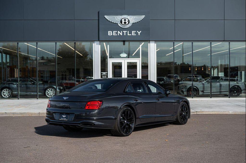 new 2025 Bentley Flying Spur car, priced at $353,095