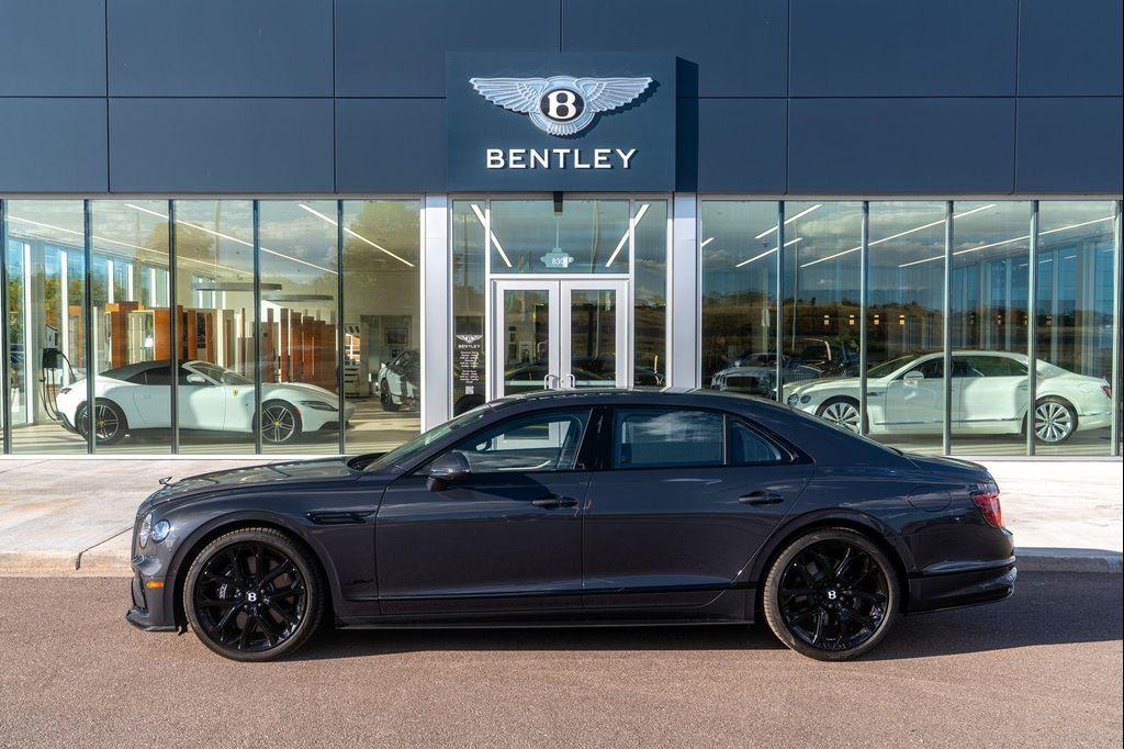new 2025 Bentley Flying Spur car, priced at $353,095