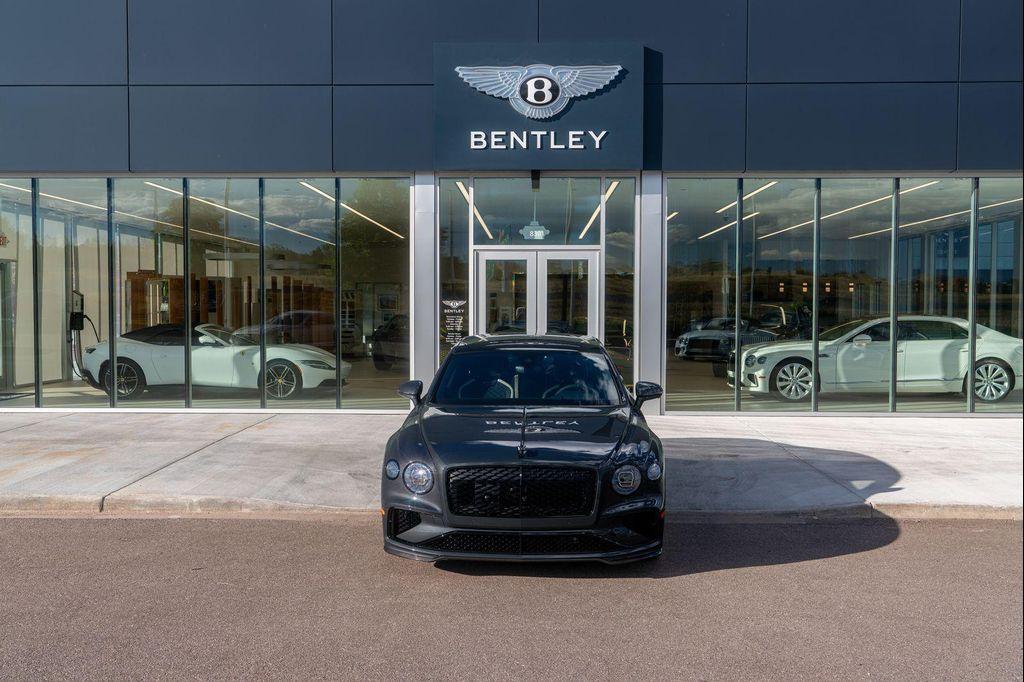 new 2025 Bentley Flying Spur car, priced at $353,095