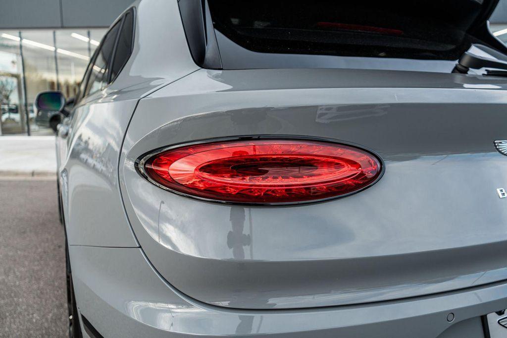 used 2022 Bentley Bentayga car, priced at $162,900