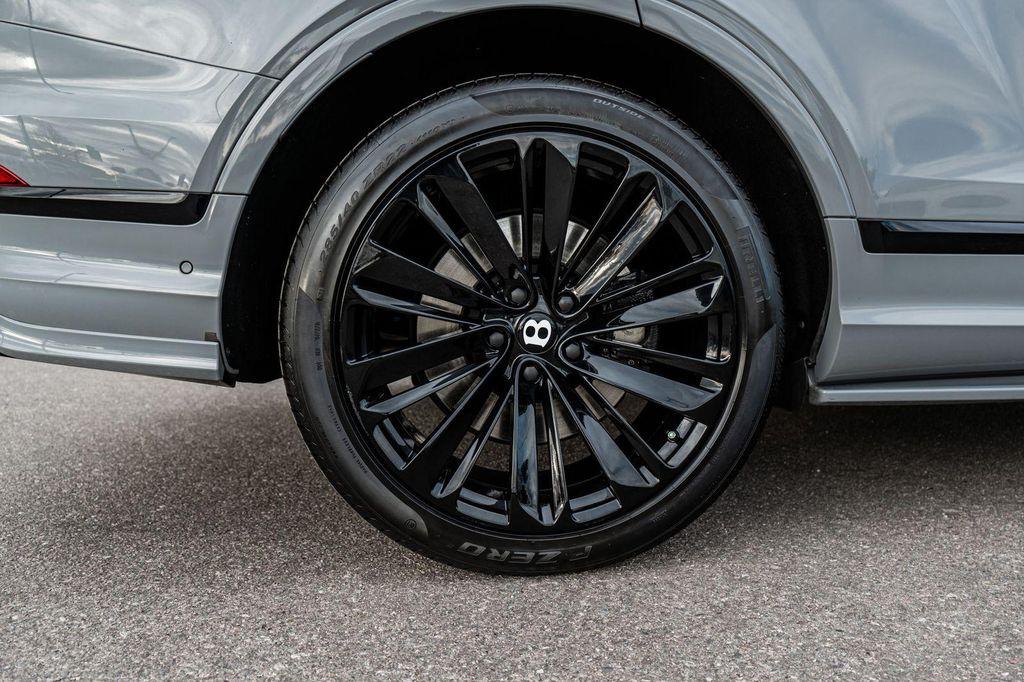 used 2022 Bentley Bentayga car, priced at $162,900