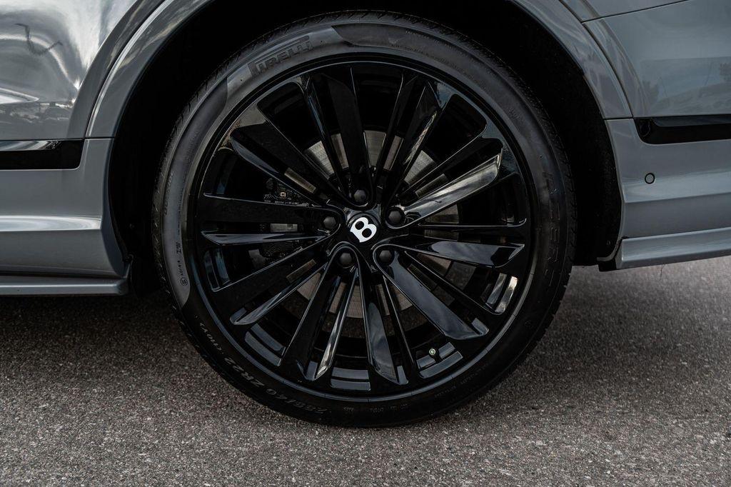 used 2022 Bentley Bentayga car, priced at $162,900