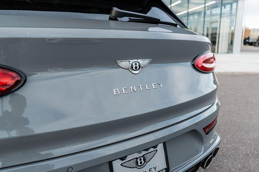 used 2022 Bentley Bentayga car, priced at $162,900