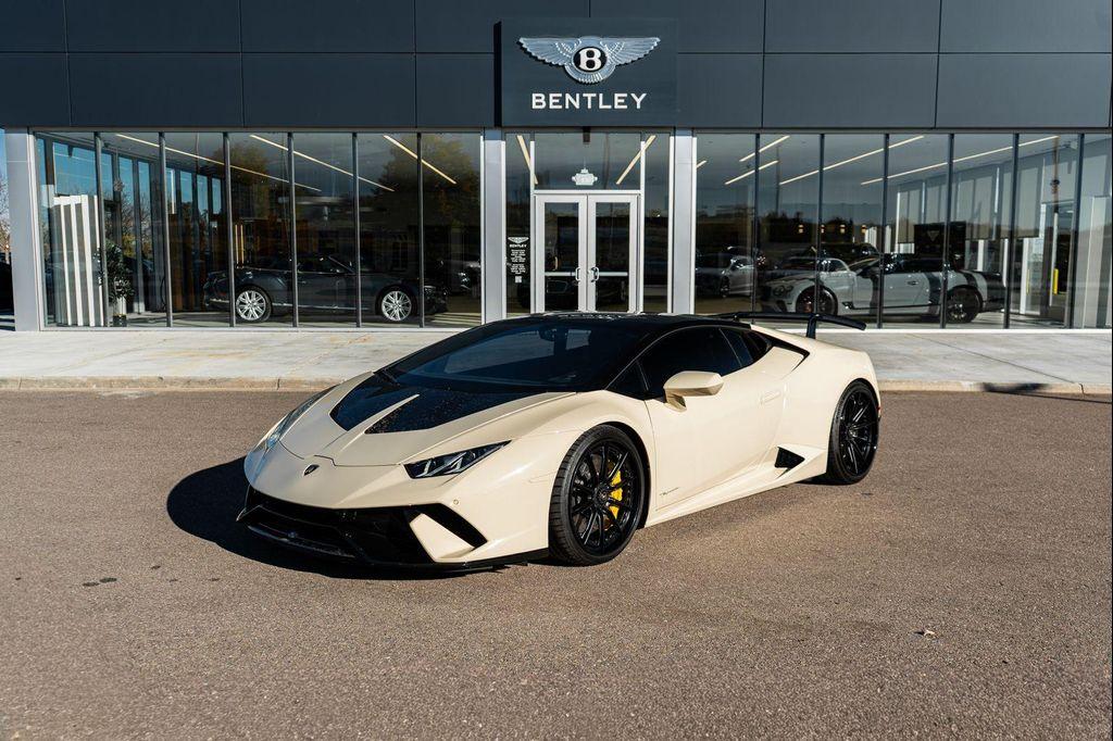 used 2018 Lamborghini Huracan car, priced at $299,900