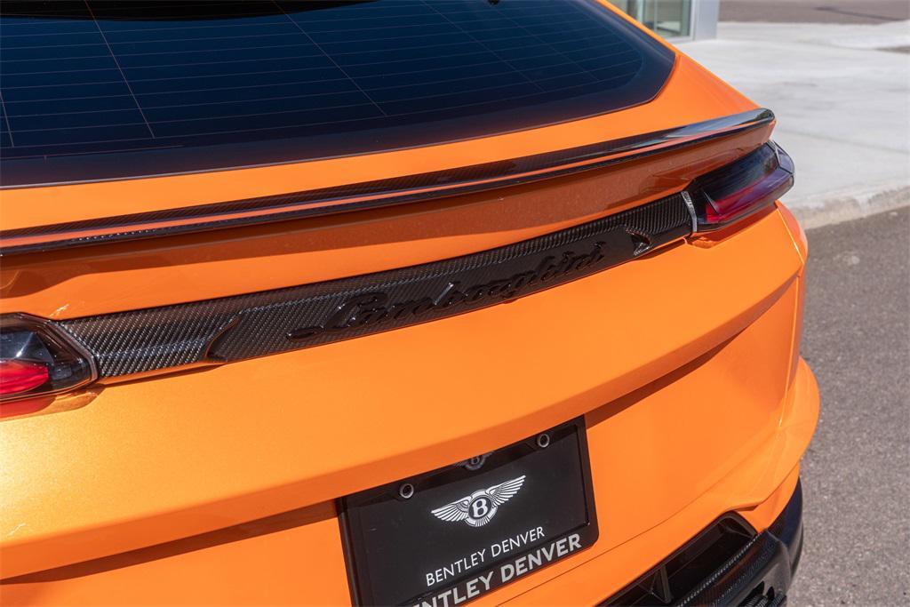 used 2024 Lamborghini Urus car, priced at $310,895