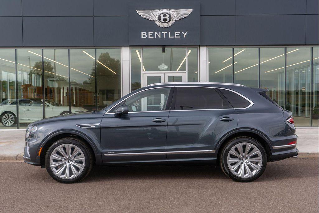 new 2025 Bentley Bentayga car