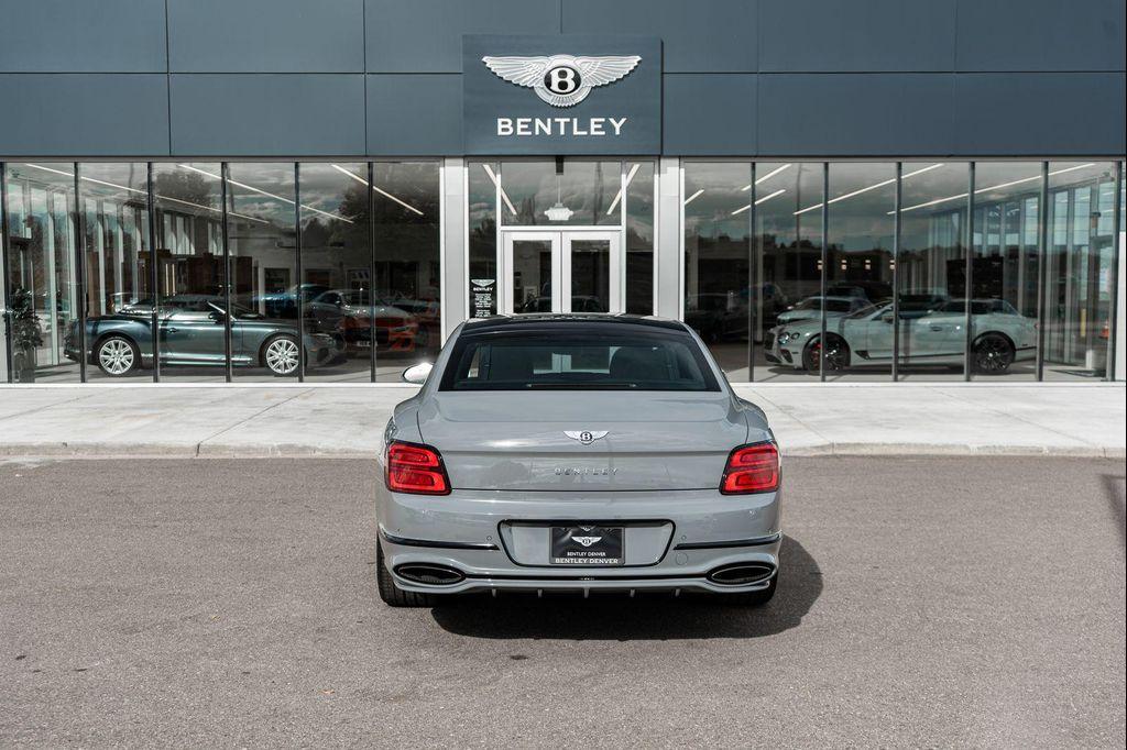 new 2025 Bentley Flying Spur car
