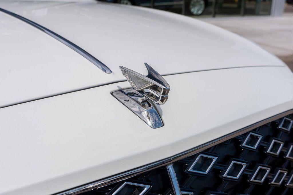 used 2025 Bentley Flying Spur car, priced at $289,900
