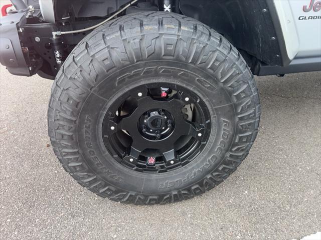used 2022 Jeep Gladiator car, priced at $44,962