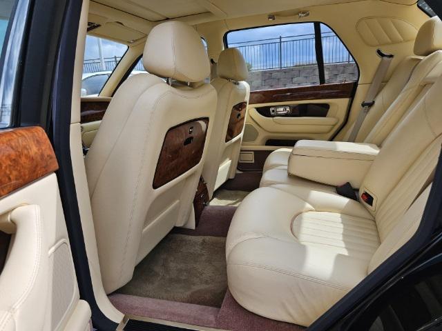 used 2001 Bentley Arnage car, priced at $34,895