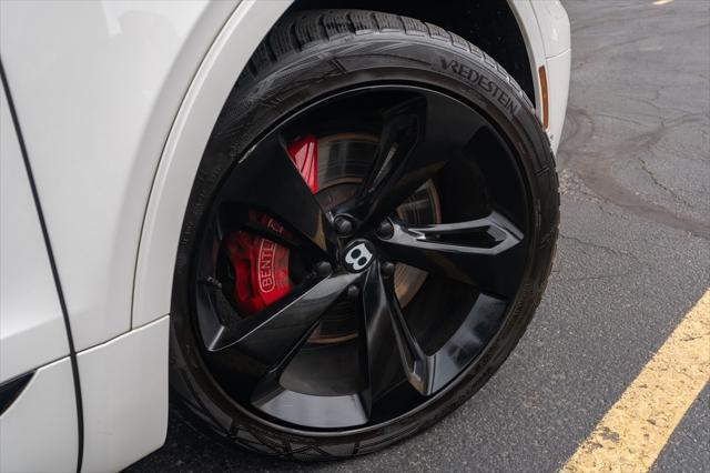 used 2021 Bentley Bentayga car, priced at $135,995