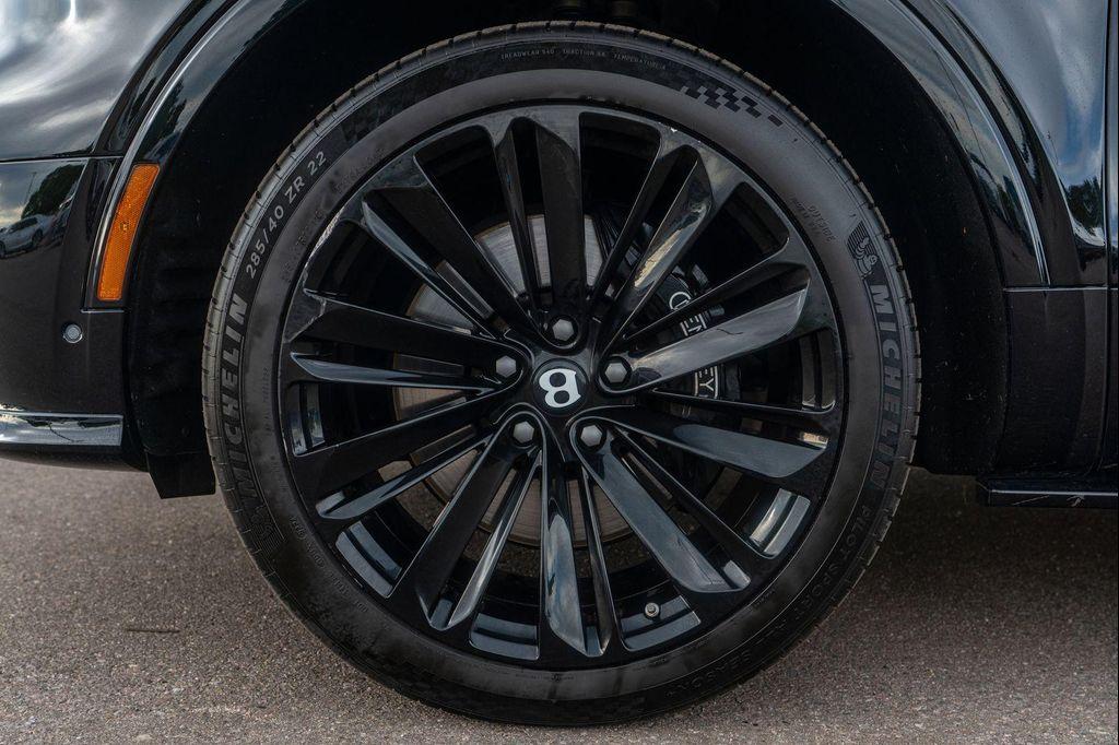 used 2022 Bentley Bentayga car, priced at $157,900