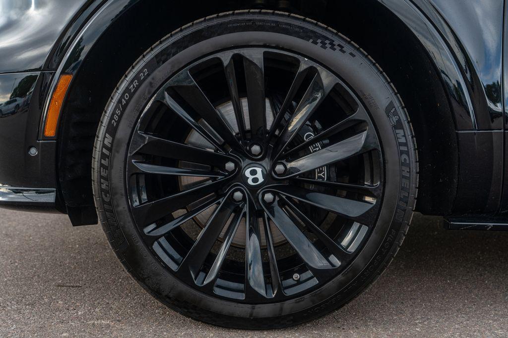 used 2022 Bentley Bentayga car, priced at $165,895