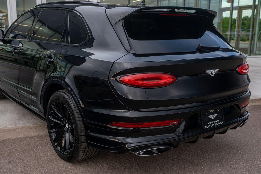 used 2022 Bentley Bentayga car, priced at $165,895