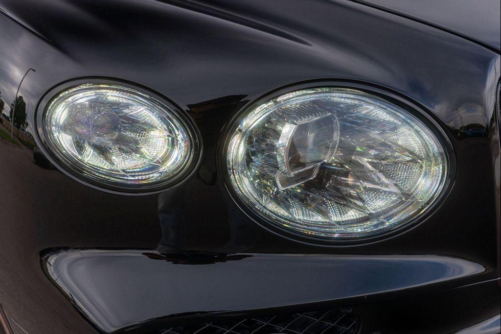 used 2022 Bentley Bentayga car, priced at $157,900