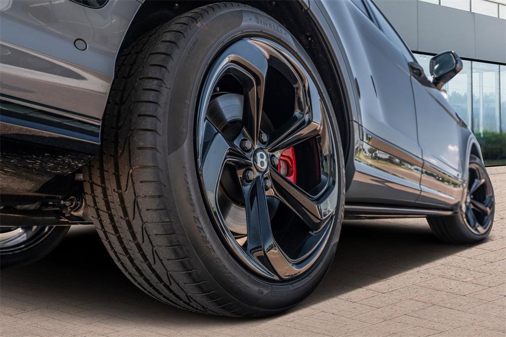 new 2025 Bentley Bentayga car, priced at $291,765