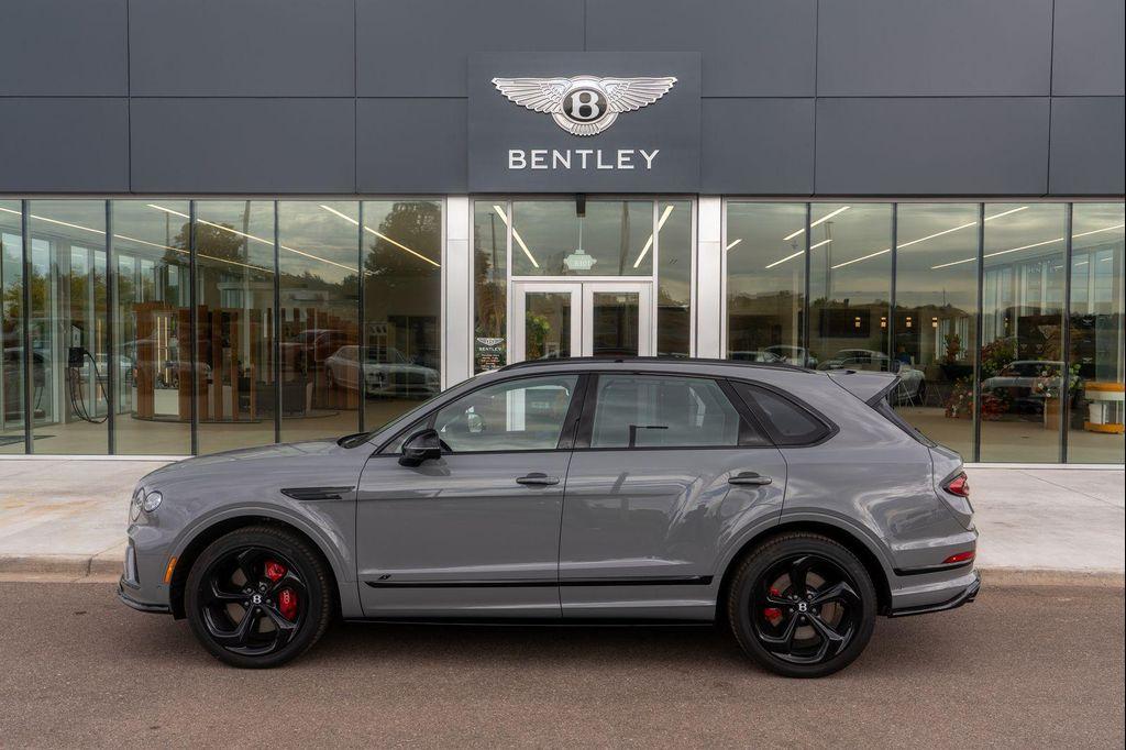 new 2025 Bentley Bentayga car