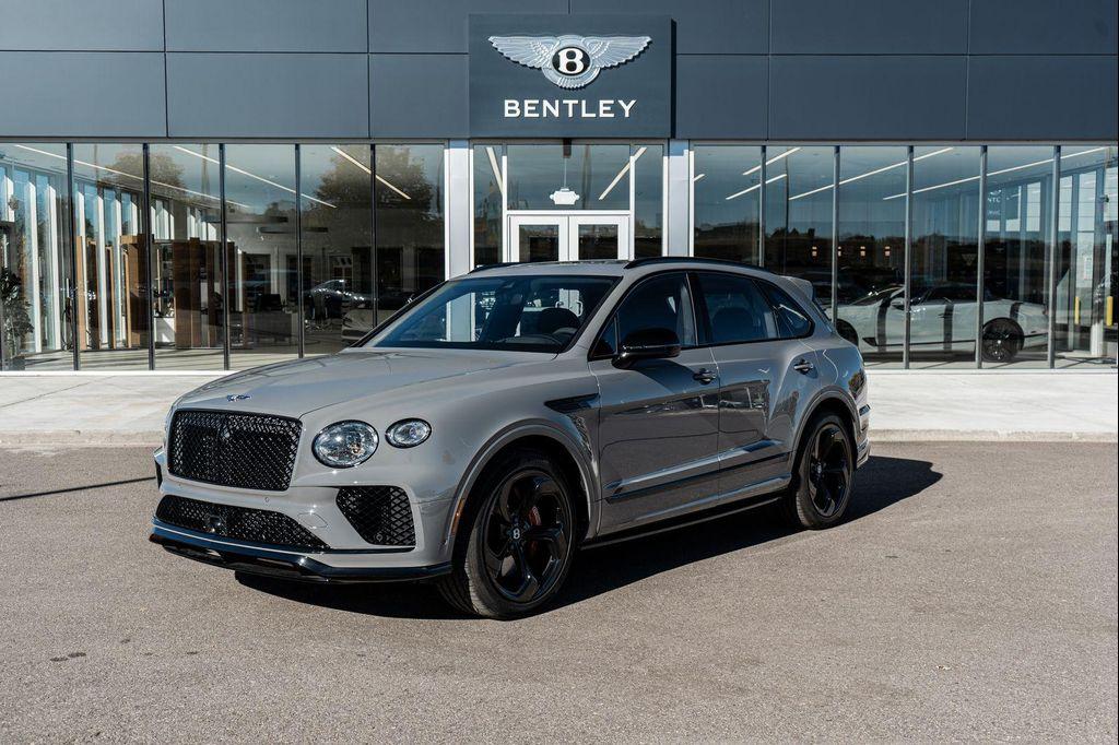 new 2025 Bentley Bentayga car