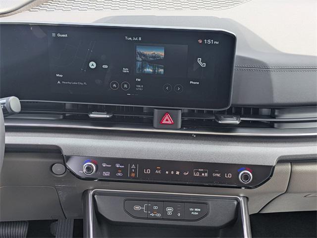 new 2026 Kia Carnival car, priced at $42,890