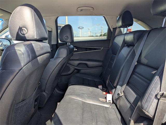 used 2019 Kia Sorento car, priced at $14,041