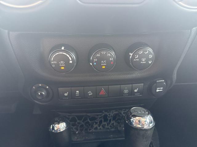 used 2015 Jeep Wrangler Unlimited car, priced at $16,533
