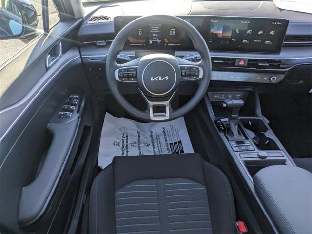 new 2025 Kia K5 car, priced at $25,995