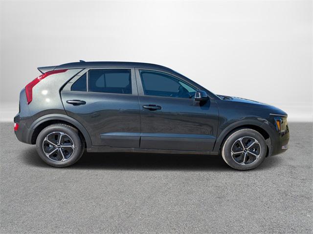 new 2025 Kia Niro car, priced at $28,718