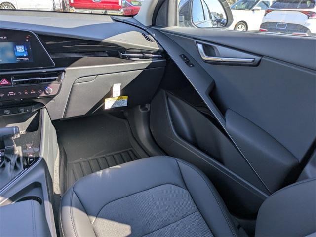 new 2025 Kia Niro car, priced at $28,718