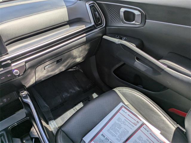 used 2024 Kia Sorento car, priced at $27,808